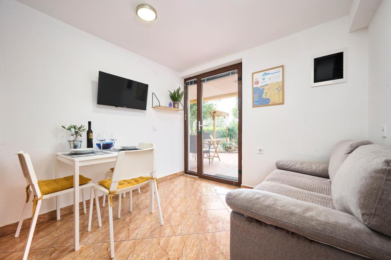 Lina Apartments Umag Exterior photo