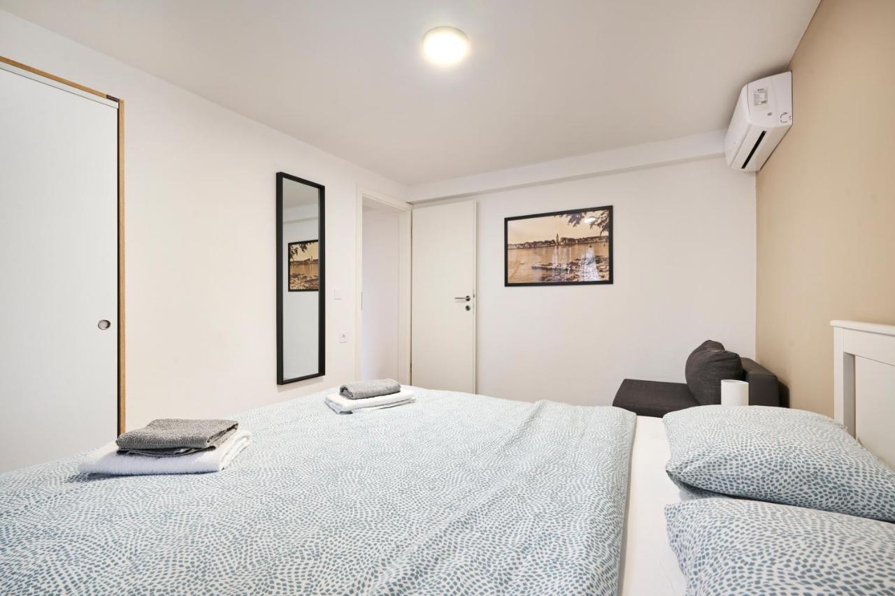 Lina Apartments Umag Exterior photo